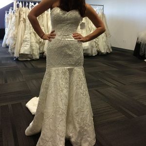 Wedding dress stunning